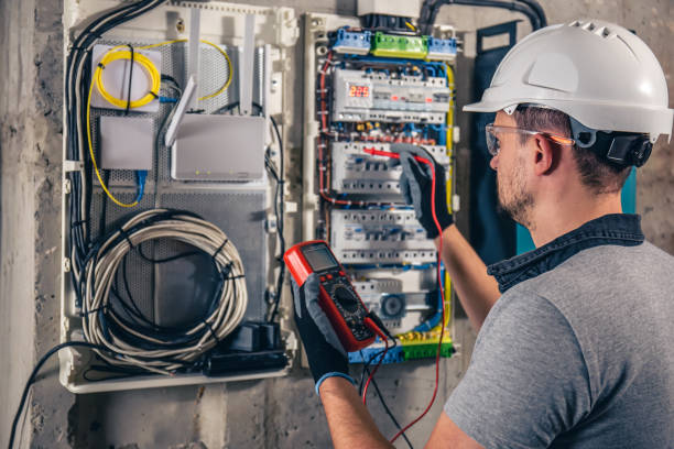 Best Commercial Electrician Services  in Pickerington, OH