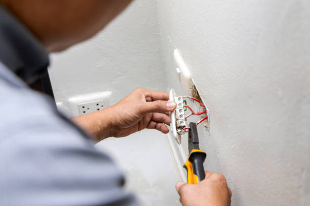 Best Ceiling Fan Installation Electrician  in Pickerington, OH
